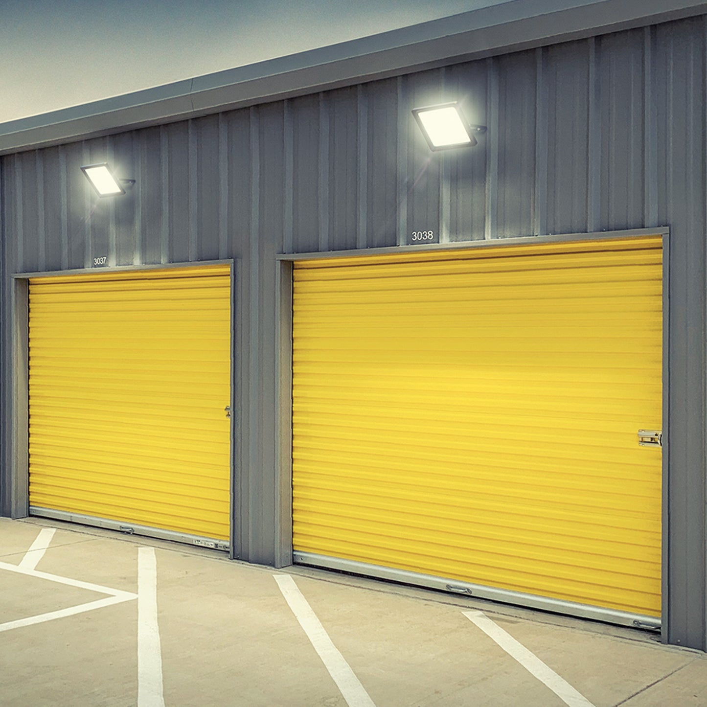 Reflector LED para exteriores 100W 3000K, VOLTECK BASIC | REF-404LC | 28093