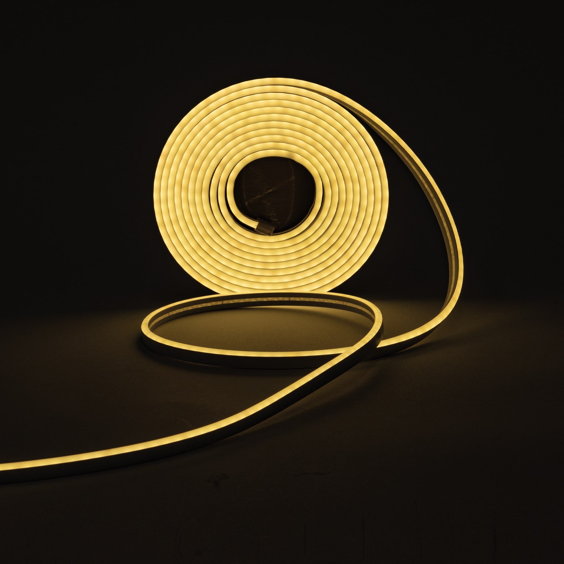 Tira Flexible de LED luz cálida Neón, 5 m, VOLTECK | TIR-02NL | 45362