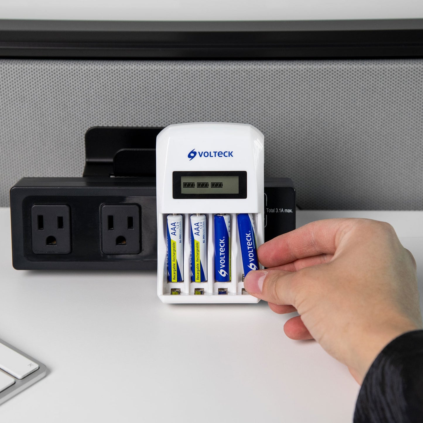 Blíster con 4 pilas recargables AAA uso general, 600 mAh | RE-AAA2 | 47201