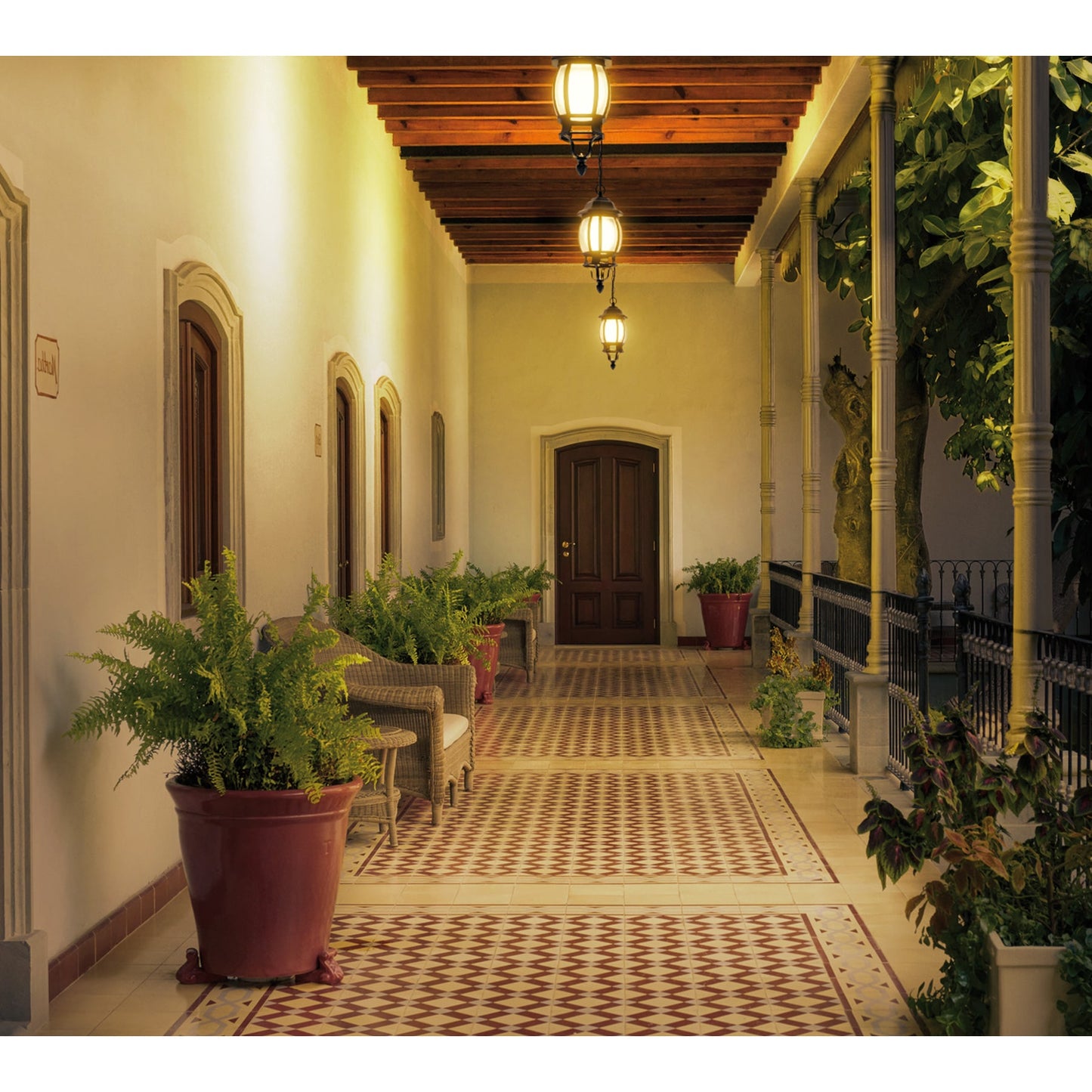 Arbotante tipo farol tradicional colgante p/exterior, blanco | COL-100S | 47296