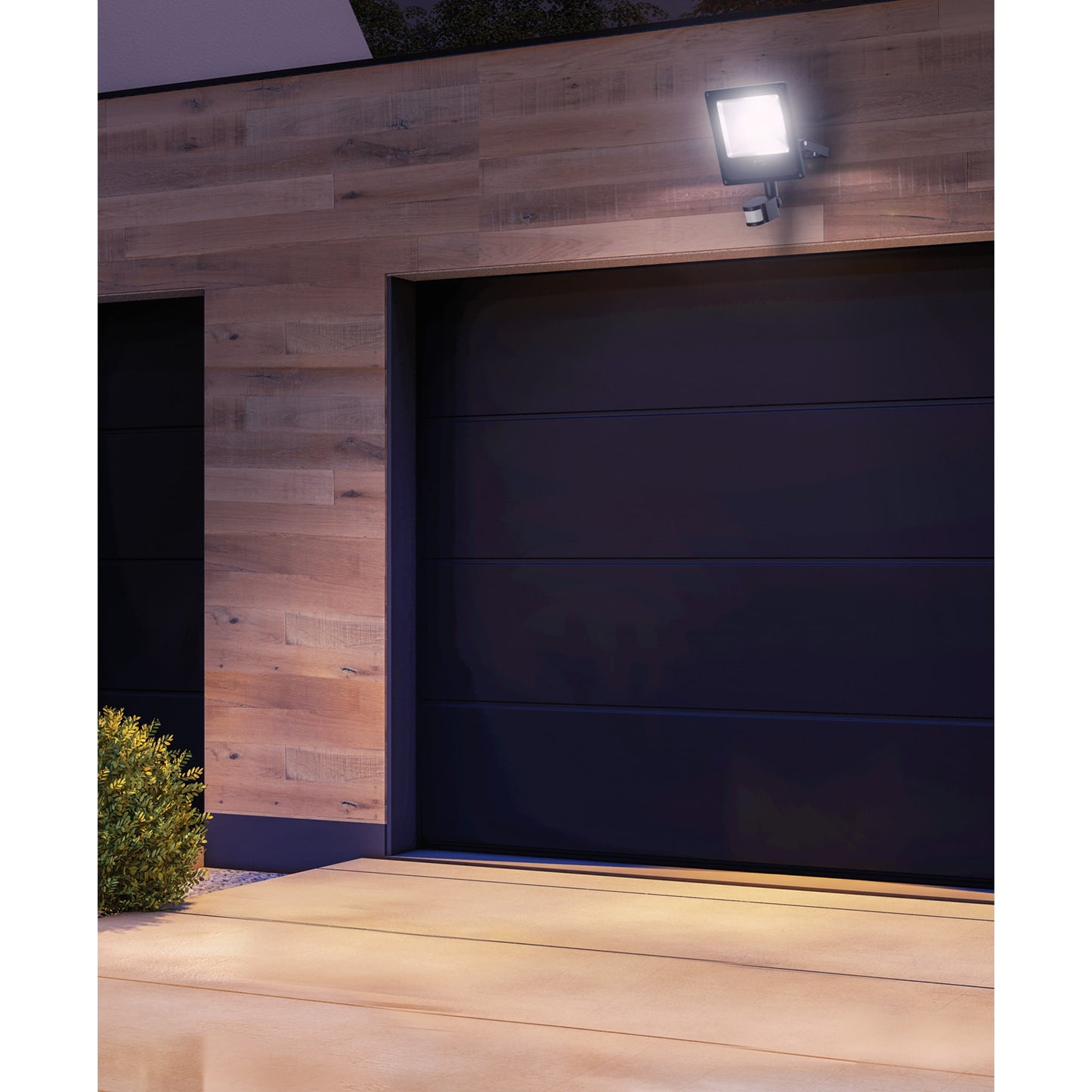 Reflector LED para exteriores 10W 6500K con sensor, VOLTECK | REF-900L | 48228